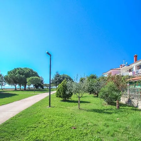 Petretic 2 Apartment