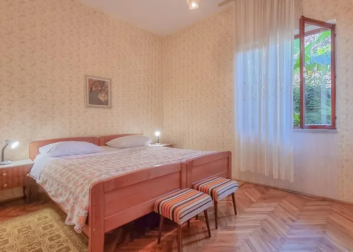 Petretic 2 아파트 *